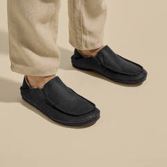 OluKai Men | Moloā Slipper - Black / Dk Java