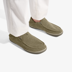 OluKai Men | Moloā Hulu Men‘s Slippers - Clay