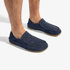 OluKai Men | Moloā Hulu Men’s Wool Slippers - Trench Blue