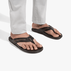 OluKai Men | Mea Ola Mano - Dk Java / Mustang