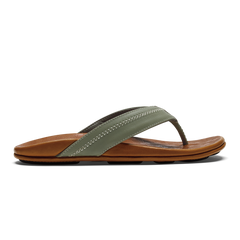 OluKai Men | Hiapo - Odyssey Grey / Sahara Men’s Leather Beach Sandals