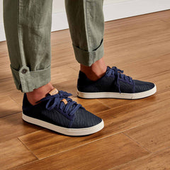 OluKai Women | Pehuea Lī Women's Sneakers - Trench Blue