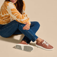 OluKai Women | Hā‘upu Women’s Leather Sneakers - Fox