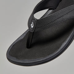 OluKai Women | ‘Ohana Women's Best Selling Beach Sandals - Black