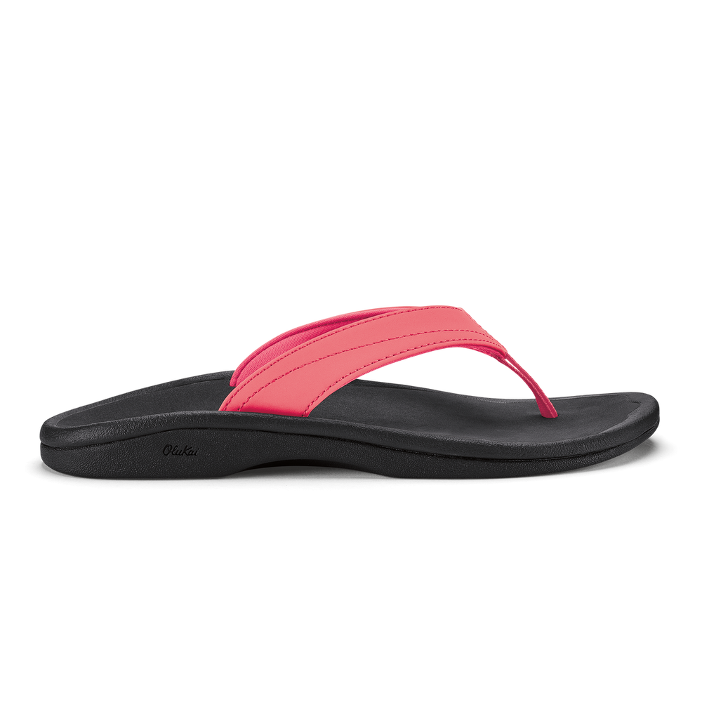 OluKai Women|New Arrivals | ‘Ohana - Hot Pink / Black