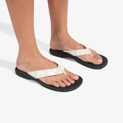 OluKai Women|New Arrivals | ‘Ohana - Tapa / Pua