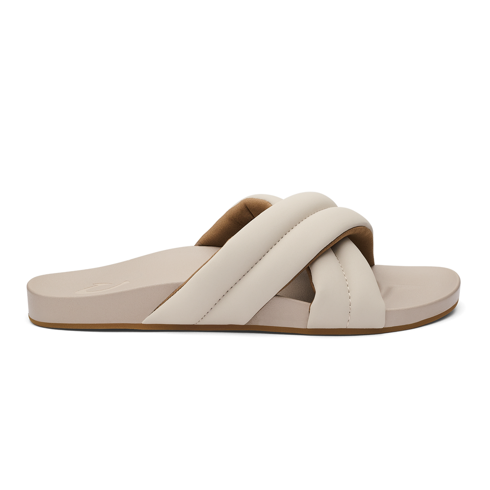OluKai Women | Hila Women’s Beach Slide Sandals - Cloudy