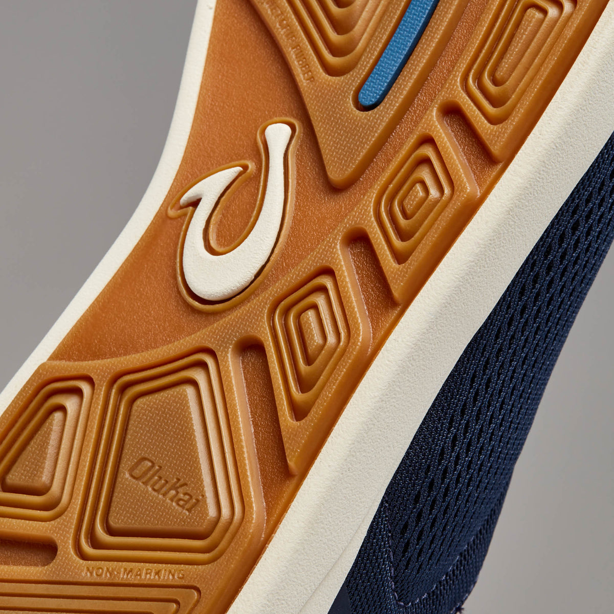 OluKai Men | Moku Pae Men's Boat Shoes - Trench Blue / Off White