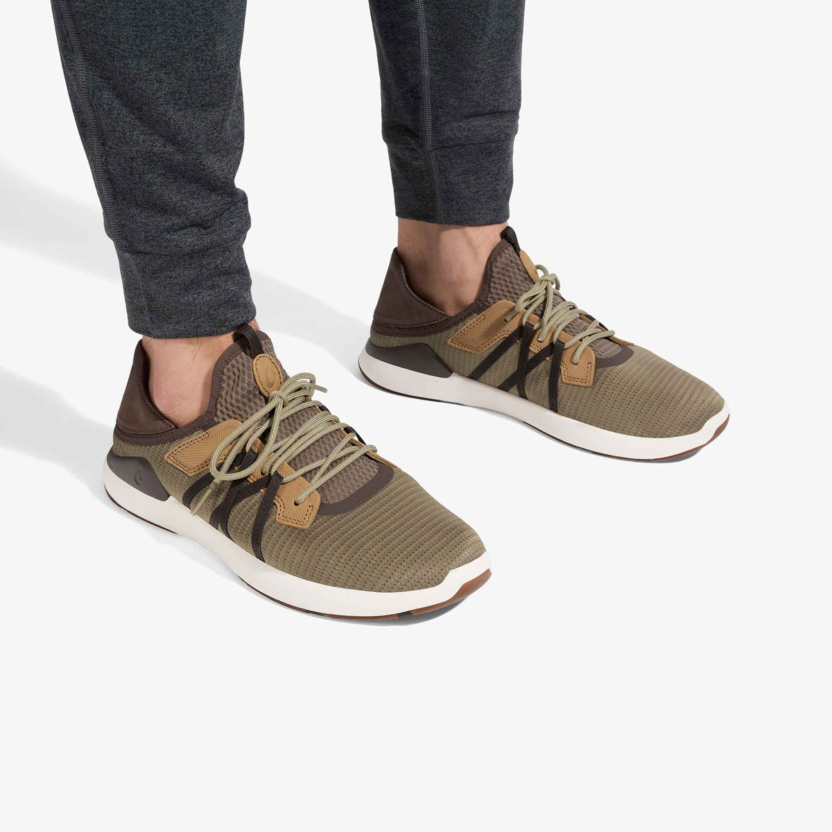 OluKai Men|New Arrivals | Mio Li - Mustang / Dk Java