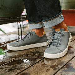 OluKai Men | Lae‘ahi Lī ‘Ili Men's Leather Sneakers - Stone
