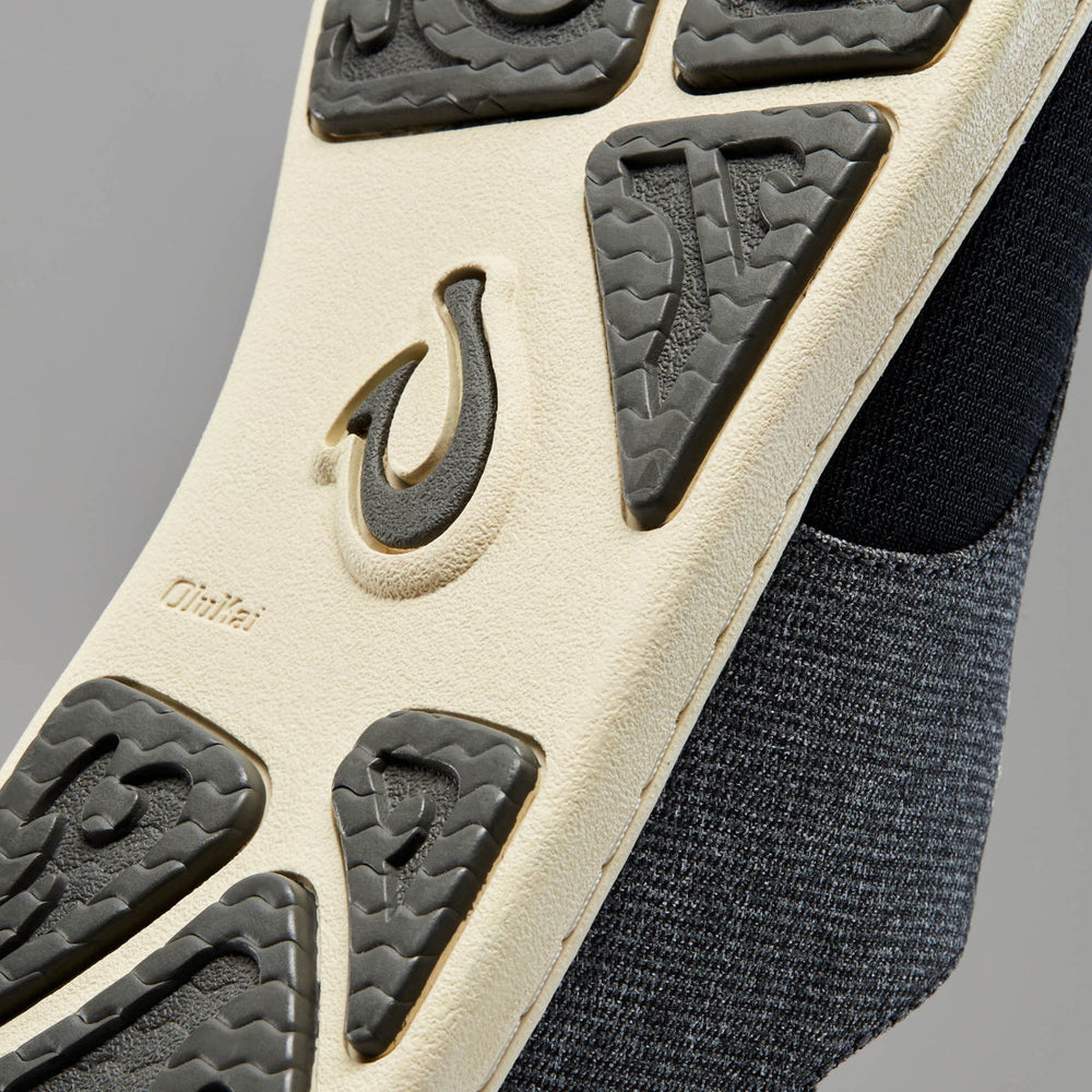 OluKai Men | Nohea Moku Men's Boat Shoes - Dark Shadow