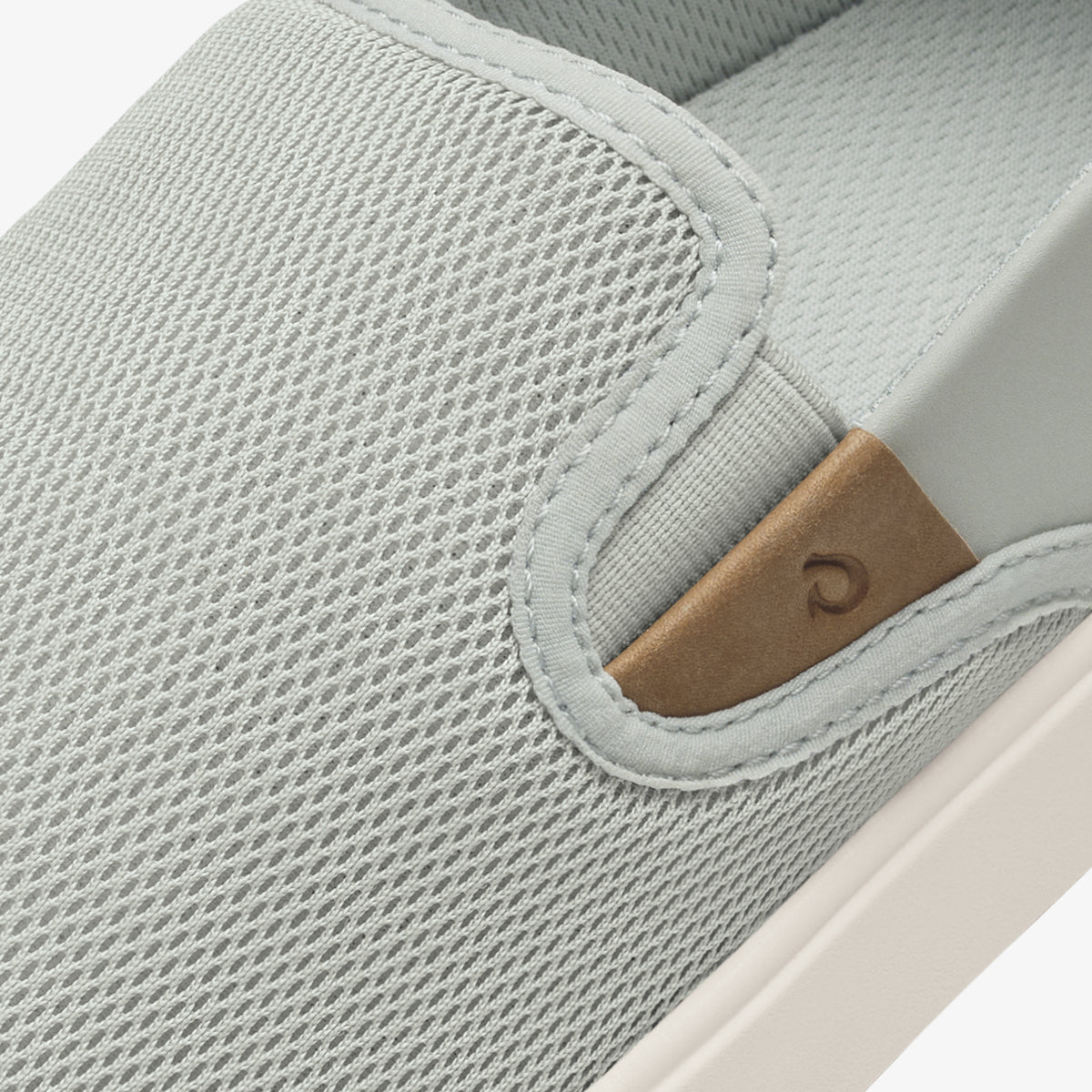 OluKai Men|New Arrivals | Lae'ahi Nui - Cloud Grey / Tan