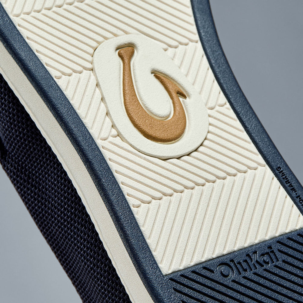 OluKai Men | Kākaha Mesh Men‘s Slip-On Shoes - Navy