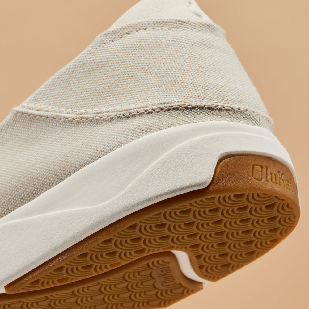 OluKai Men | Lae‘ahi Men's Slip-On Sneakers - Tapa / Canvas