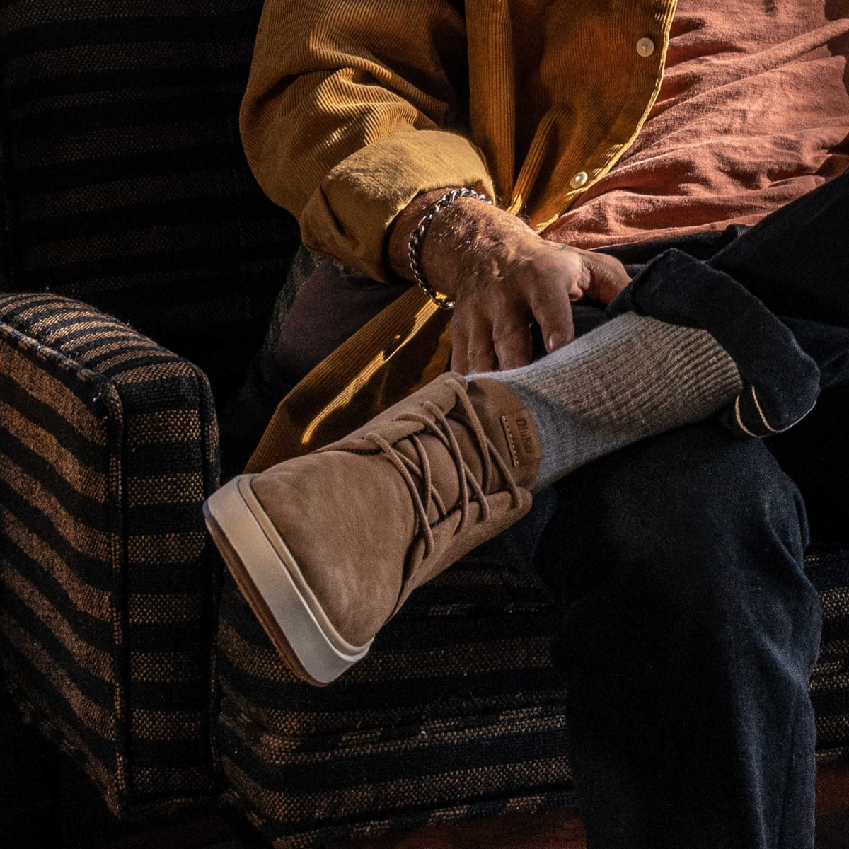 OluKai Men | Papakū 'Ili Men’s Waterproof Leather Boots- Tan