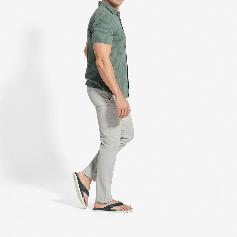 OluKai Men|New Arrivals | Shoreline - Rock / Pale Grey