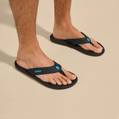 OluKai Men | Ki‘i Men’s Water Ready Beach Sandals - Lava Rock / Bold Blue