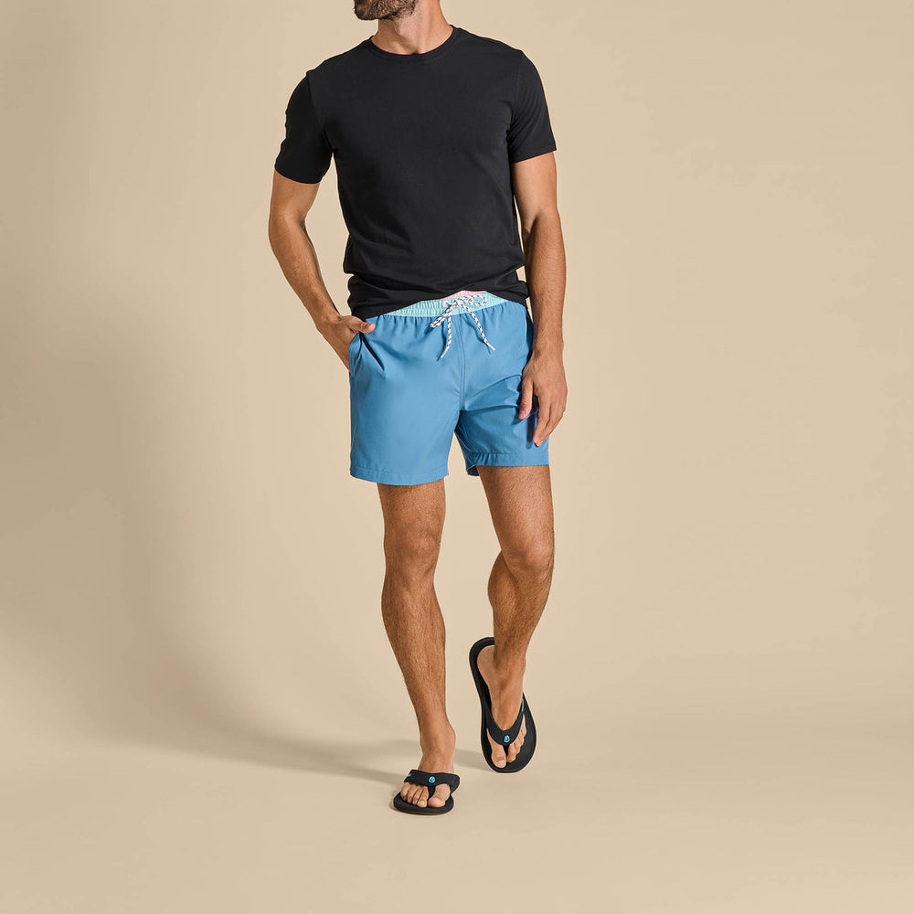 OluKai Men | Ki‘i Men’s Water Ready Beach Sandals - Lava Rock / Bold Blue