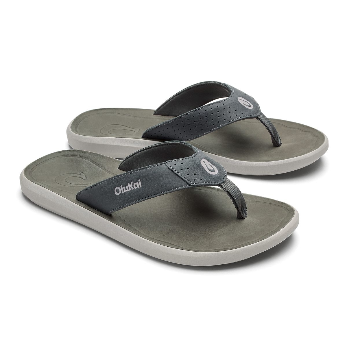 OluKai Men | Pili - Rock / Ash