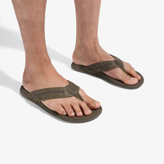 OluKai Men|New Arrivals | Tuahine Palm - Mustang / Mustang