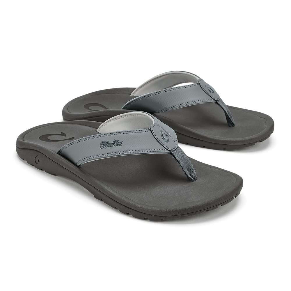 OluKai Men | ‘Ohana Men's Best Selling Beach Sandals - Ash / Rock