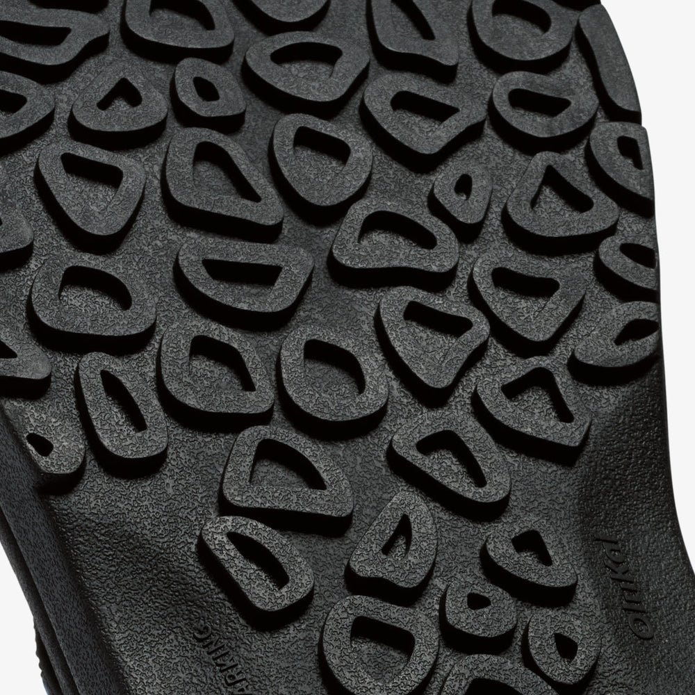 OluKai Men | ʻOhana Pālua - Black / Slate Blue