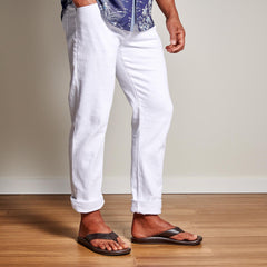 OluKai Men | ‘Ilikai Men‘s Leather Beach Sandals - Dark Wood