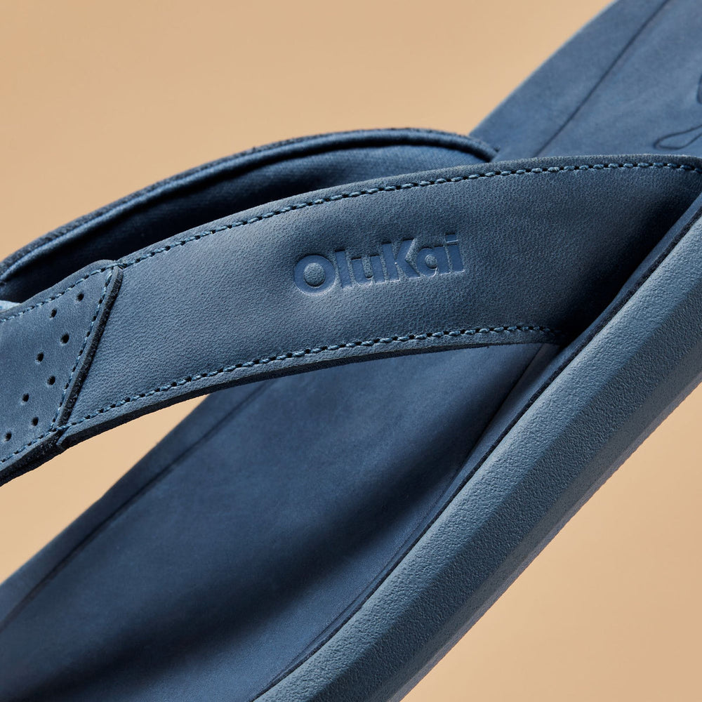OluKai Men | Pili Men’s Waterproof Leather Sandals - Blue Fog / Coastal Blue