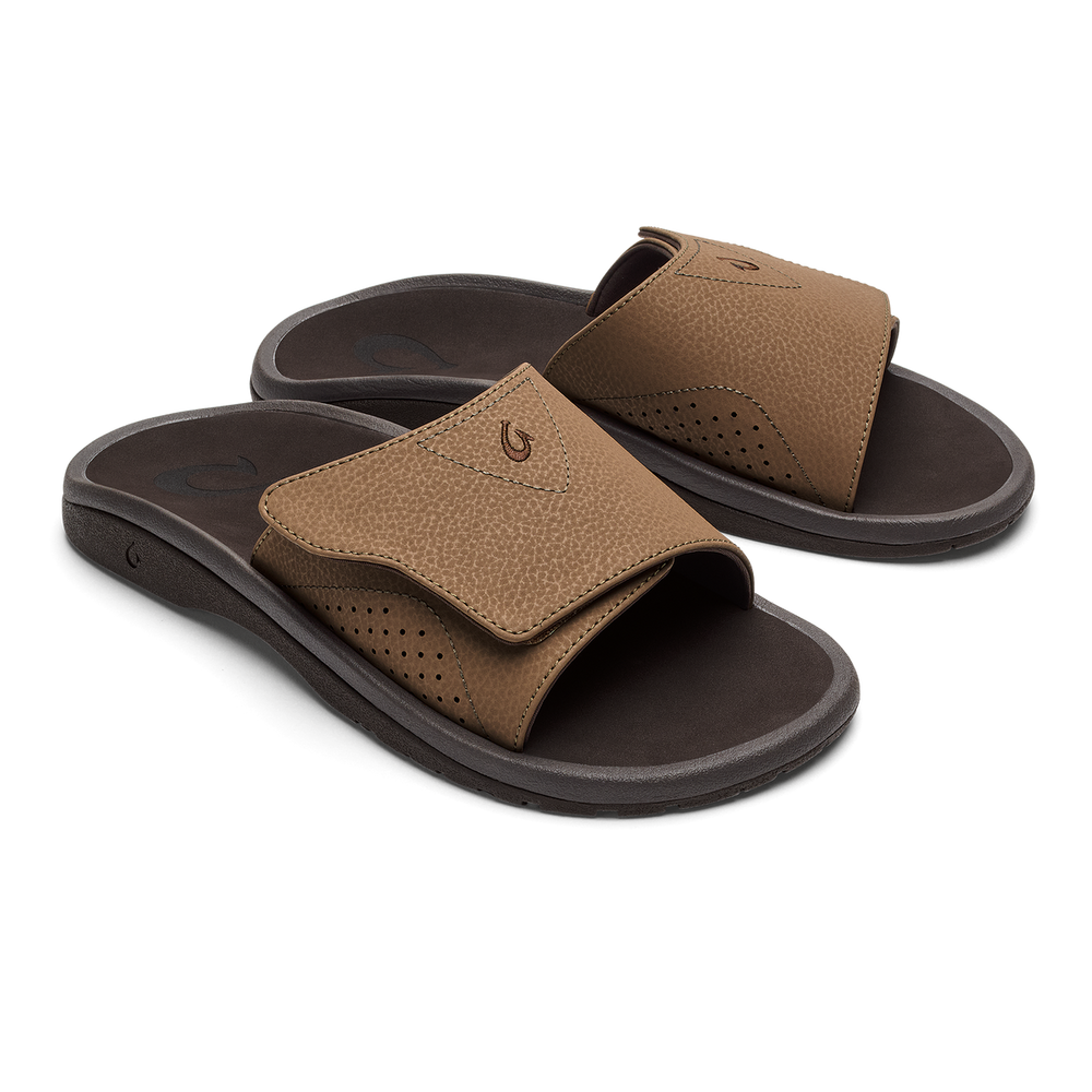 OluKai Men | Nalu Slide - Tan / Dk Java