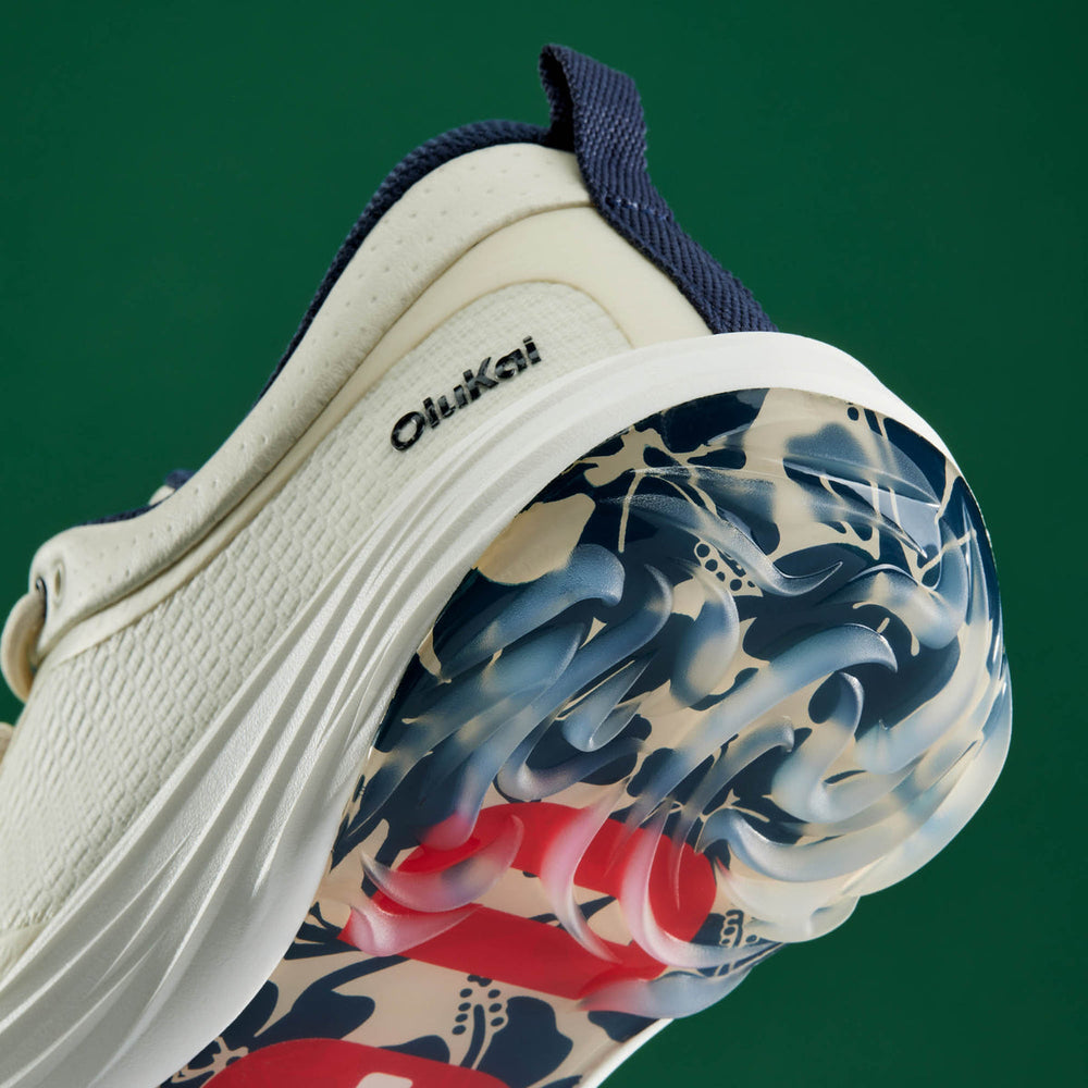 OluKai Men | Mākena Men’s Waterproof Golf Shoes - White Sand