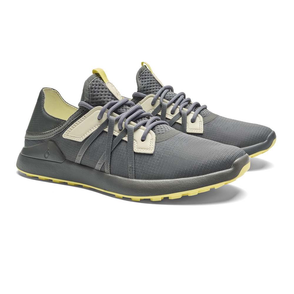 OluKai Men | Manele Men’s Breathable Golf Shoes - Rock / Flower