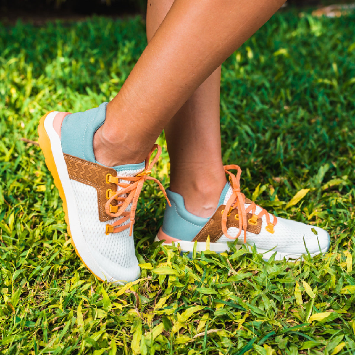 OluKai Women | Wailuku Women’s Athletic Shoes - Bright White / Sea Ice