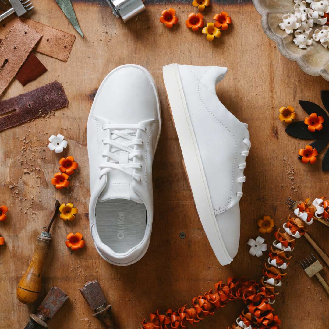 OluKai Women | Pehuea Lī ‘Ili Women's Leather Sneakers - White