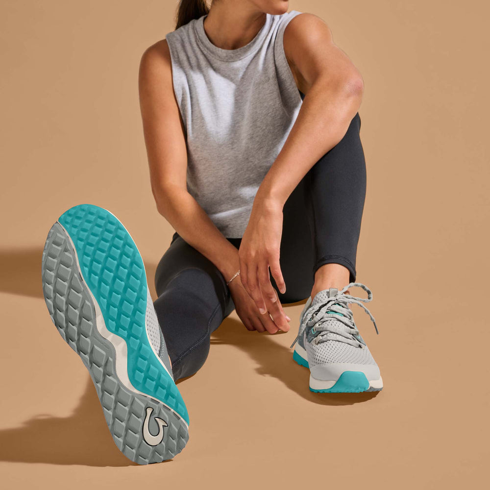 OluKai Women | Wailuku Women’s Athletic Shoes - Mist Grey