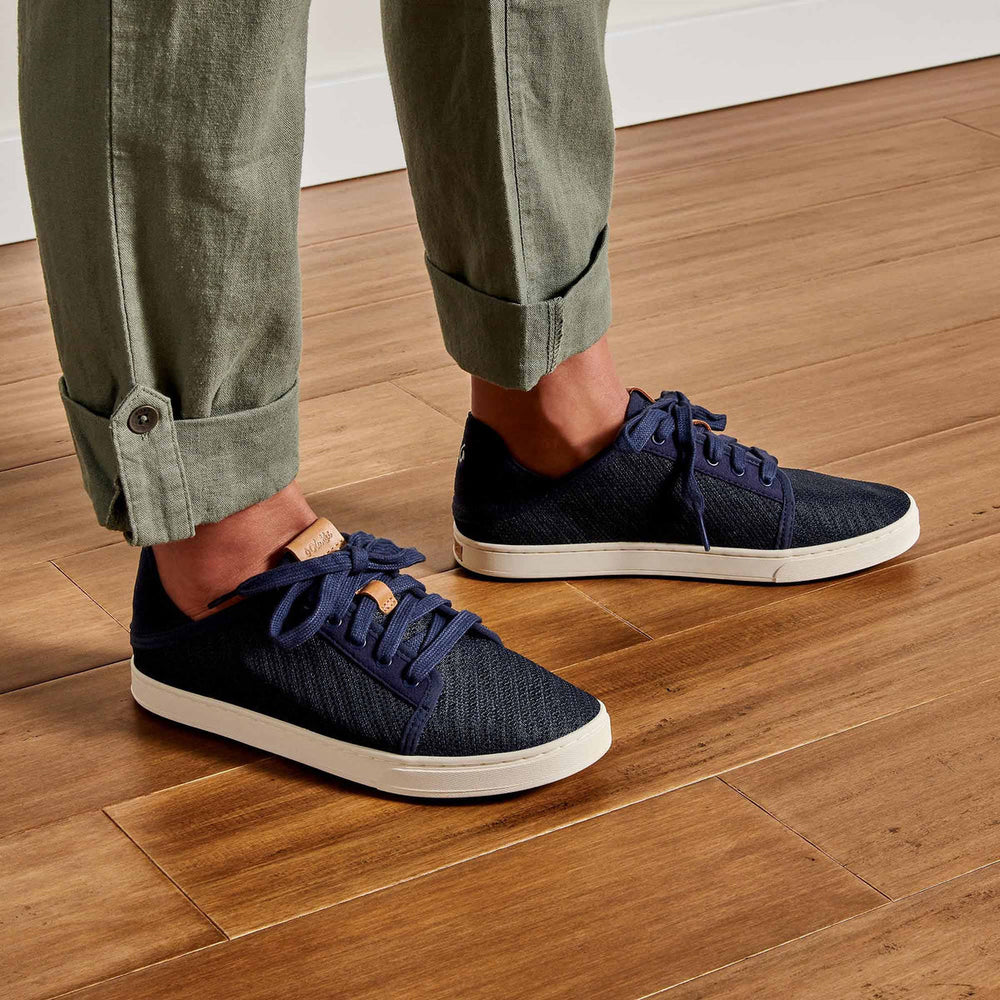 OluKai Women | Pehuea Lī Women's Sneakers - Trench Blue