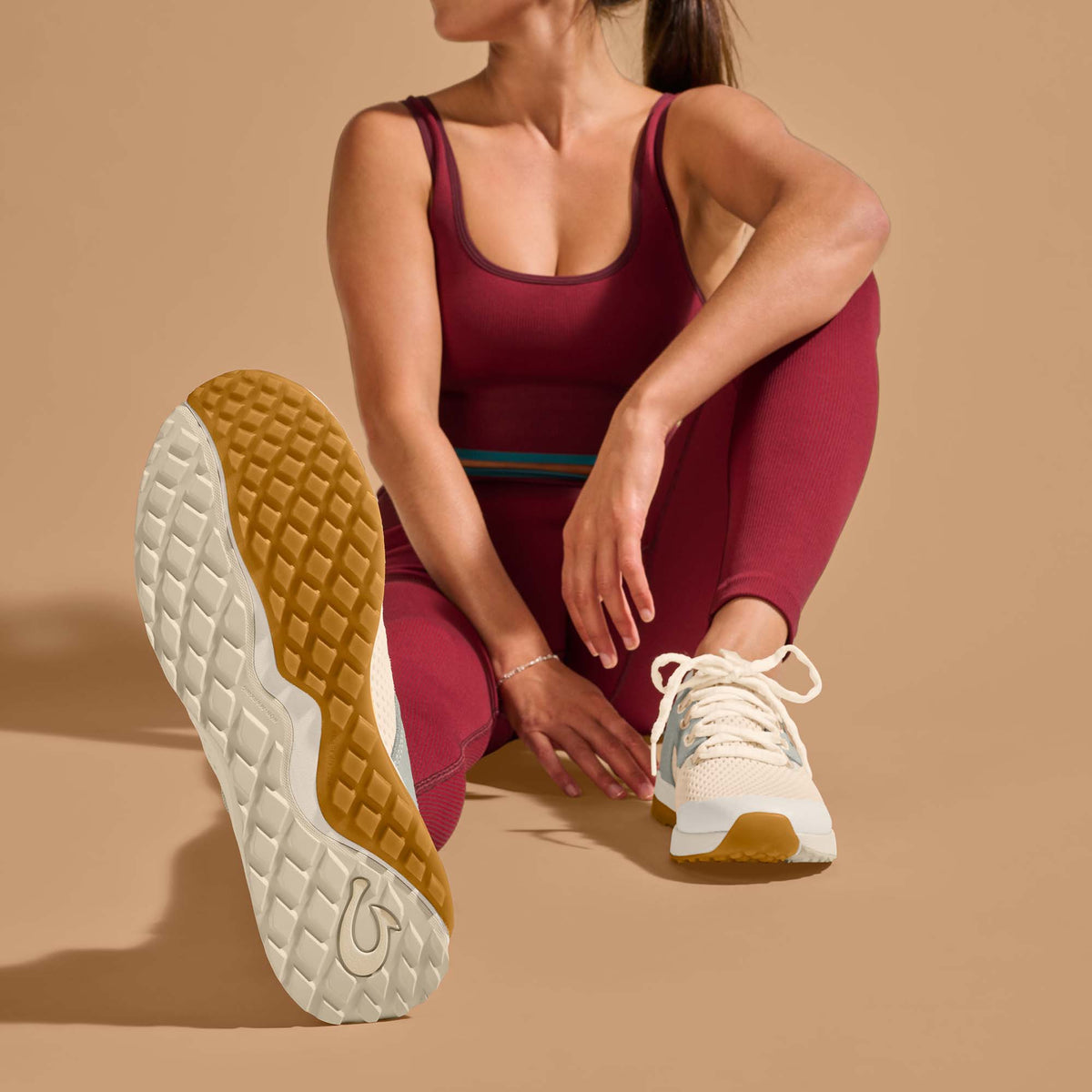 OluKai Women | Wailuku Women’s Athletic Shoes - Off White