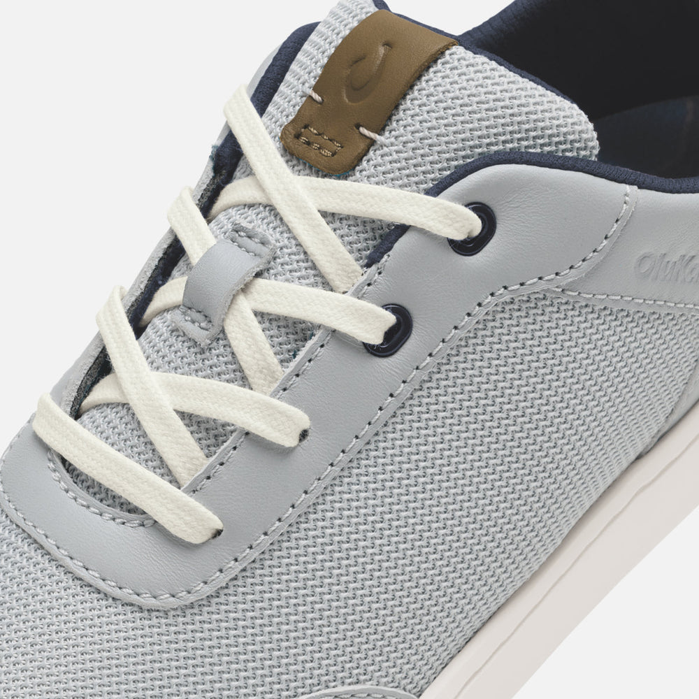OluKai Women|New Arrivals | Kiahuna - Cloud Grey / Tan