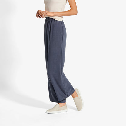 OluKai Women|New Arrivals | Pehuea Leather - Tapa / Ecru
