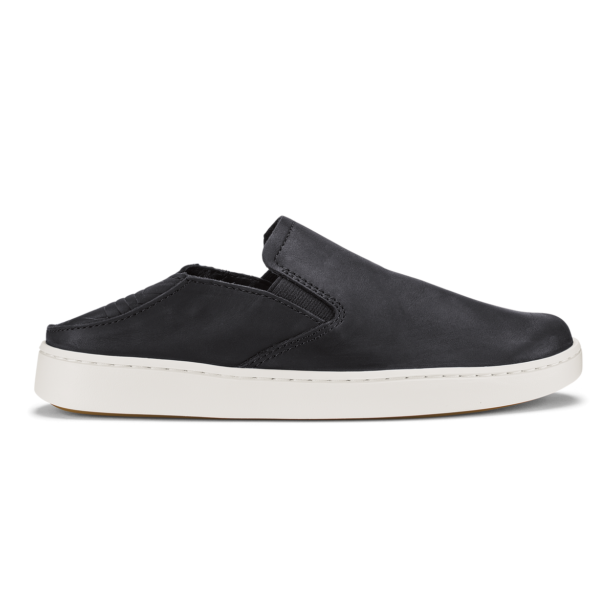 OluKai Women | Pehuea Leather - Onyx / Onyx