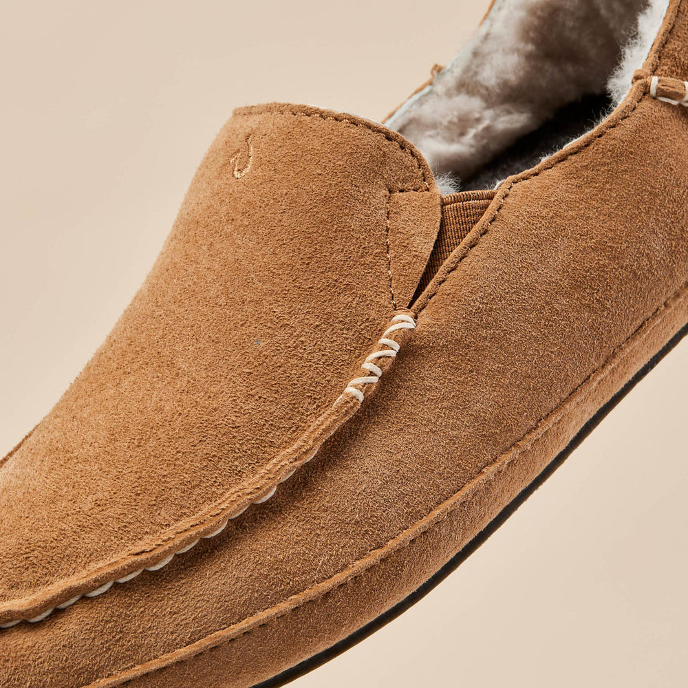 OluKai Women | Nohea Women's Leather Slippers - Tan