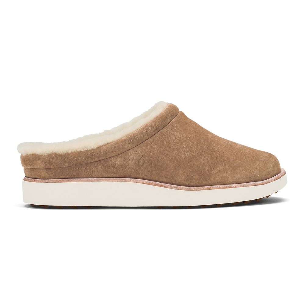 OluKai Women | Mani - Tan / Golden Sand