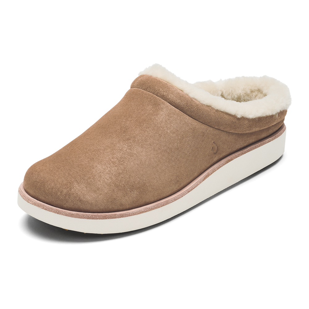 OluKai Women | Mani - Tan / Golden Sand