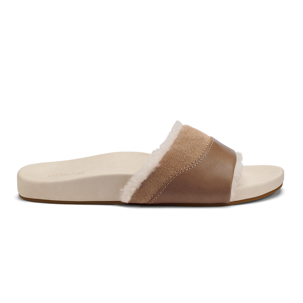 OluKai Women | Hō‘ala Slide Women’s Slide Slipper Sandals - Tan / Puka