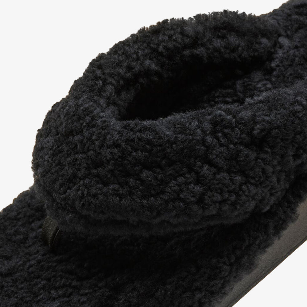 OluKai Women | Kīpe'a Heu Women‘s Flip Flop Slippers - Black