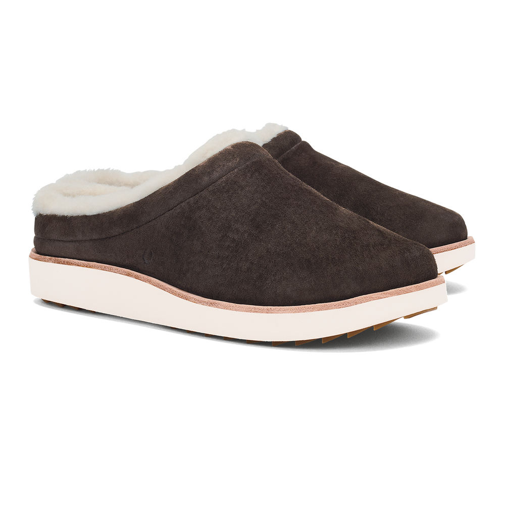 OluKai Women | Mani - Dark Oak / Golden Sand