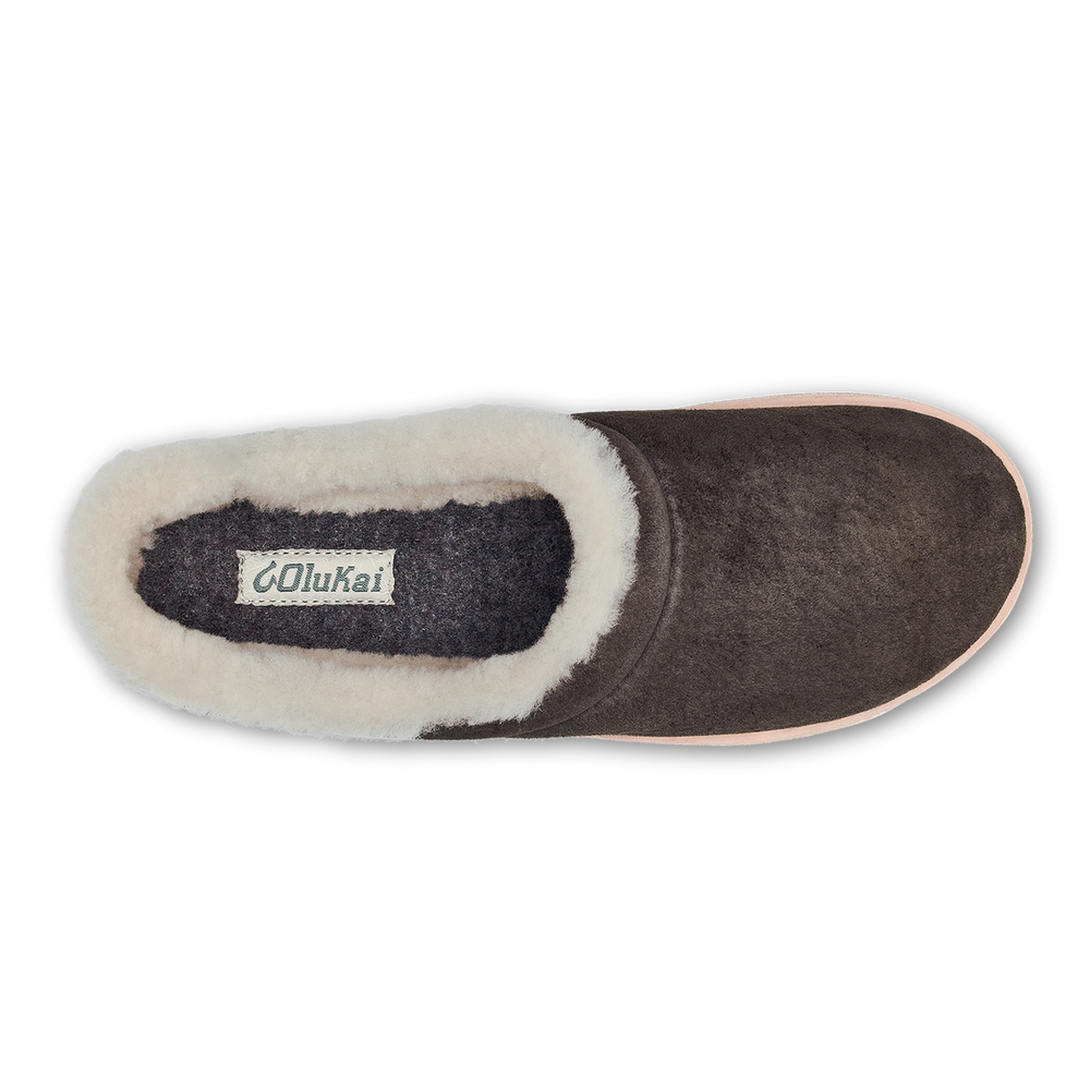OluKai Women | Mani - Dark Oak / Golden Sand