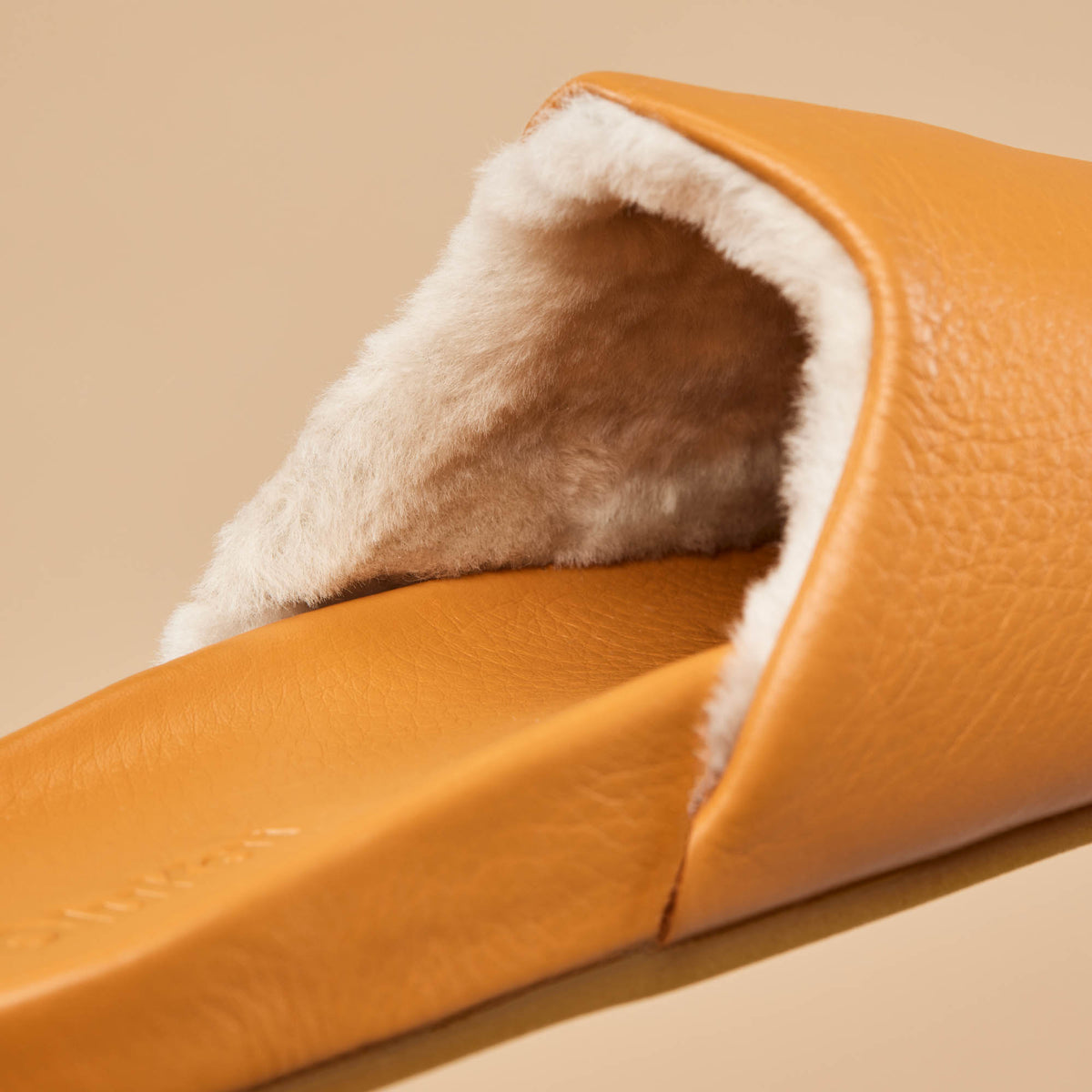 OluKai Women | Kōnea Women’s Leather Slipper Mules - Saddle