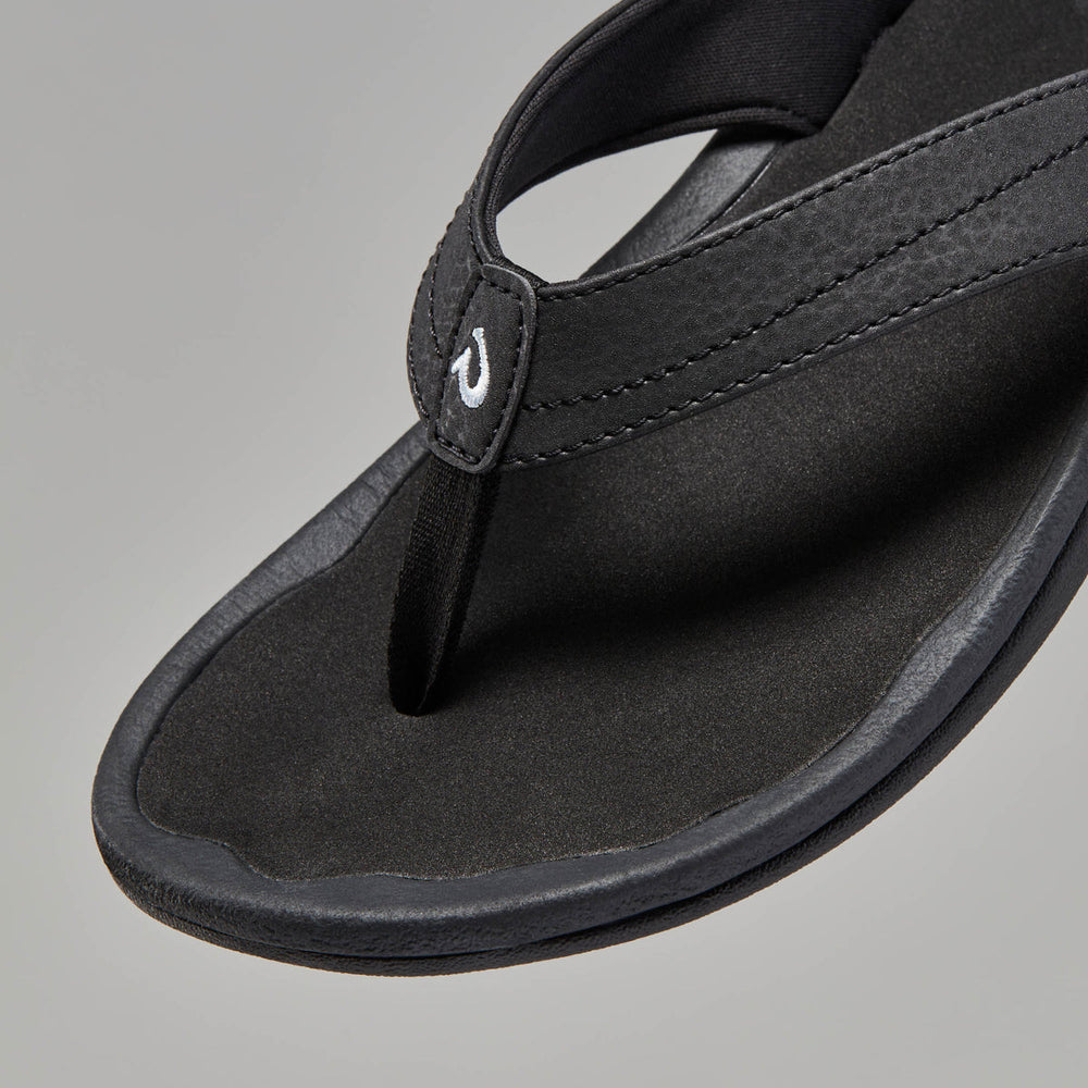 OluKai Women | ‘Ohana Women's Best Selling Beach Sandals - Black
