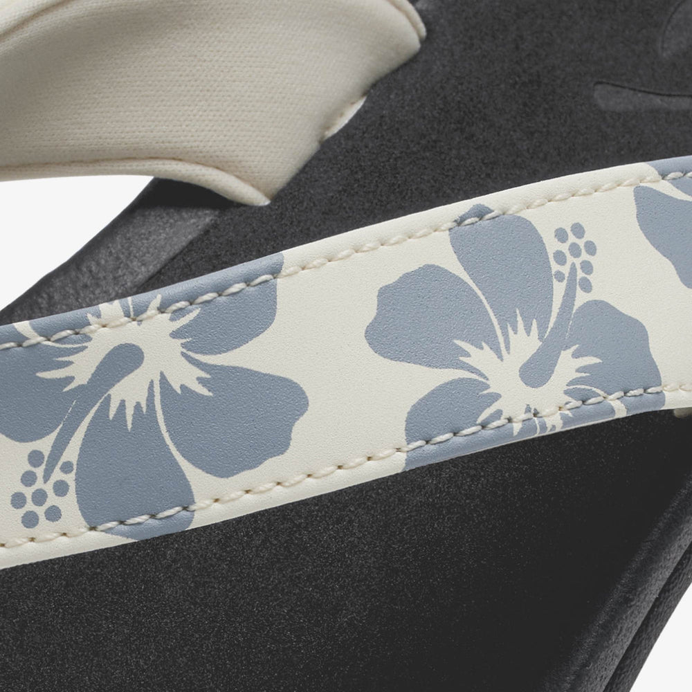 OluKai Women|New Arrivals | ‘Ohana - White Sand / Pua