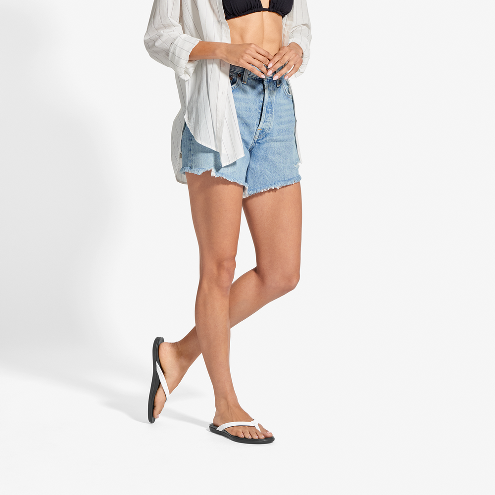OluKai Women|New Arrivals | Ho‘opio Malua - Bright White / Warm Sand